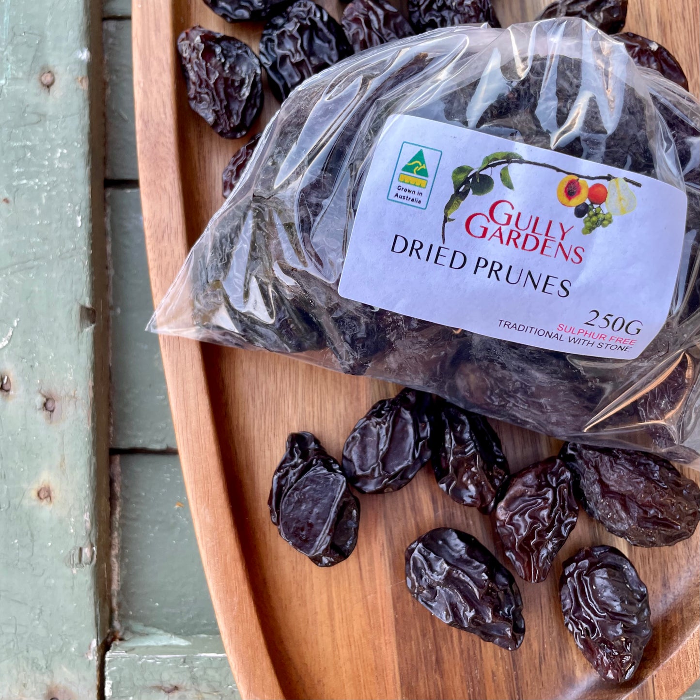 Low Sulphur Prunes